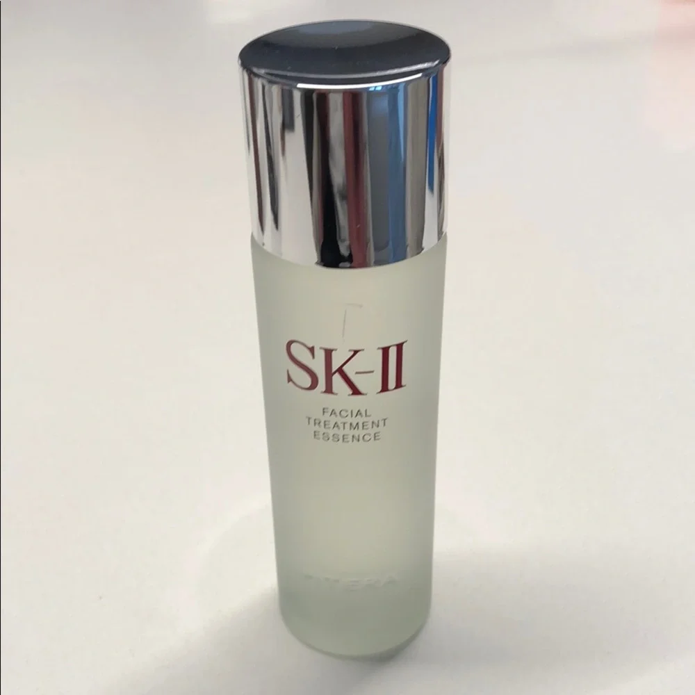 Facial Treatment Essence - Clear - Picture 2 of 4